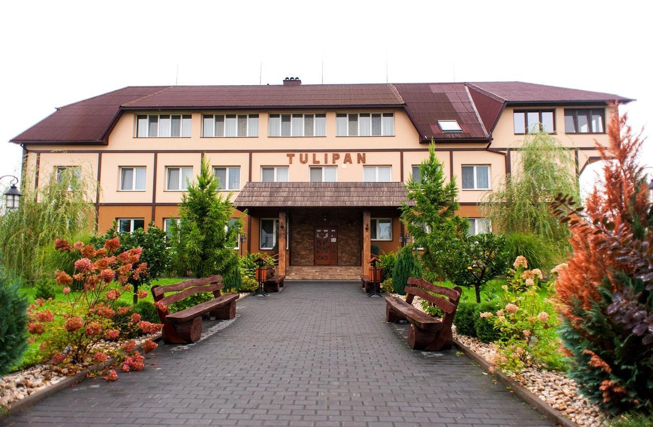 Vyshkove Tulipan Hotel Aquapark מראה חיצוני תמונה